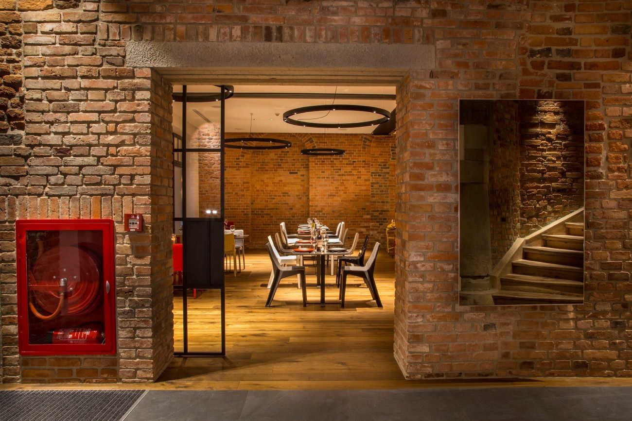 17359095_1360060117422722_1342751434935725778_o