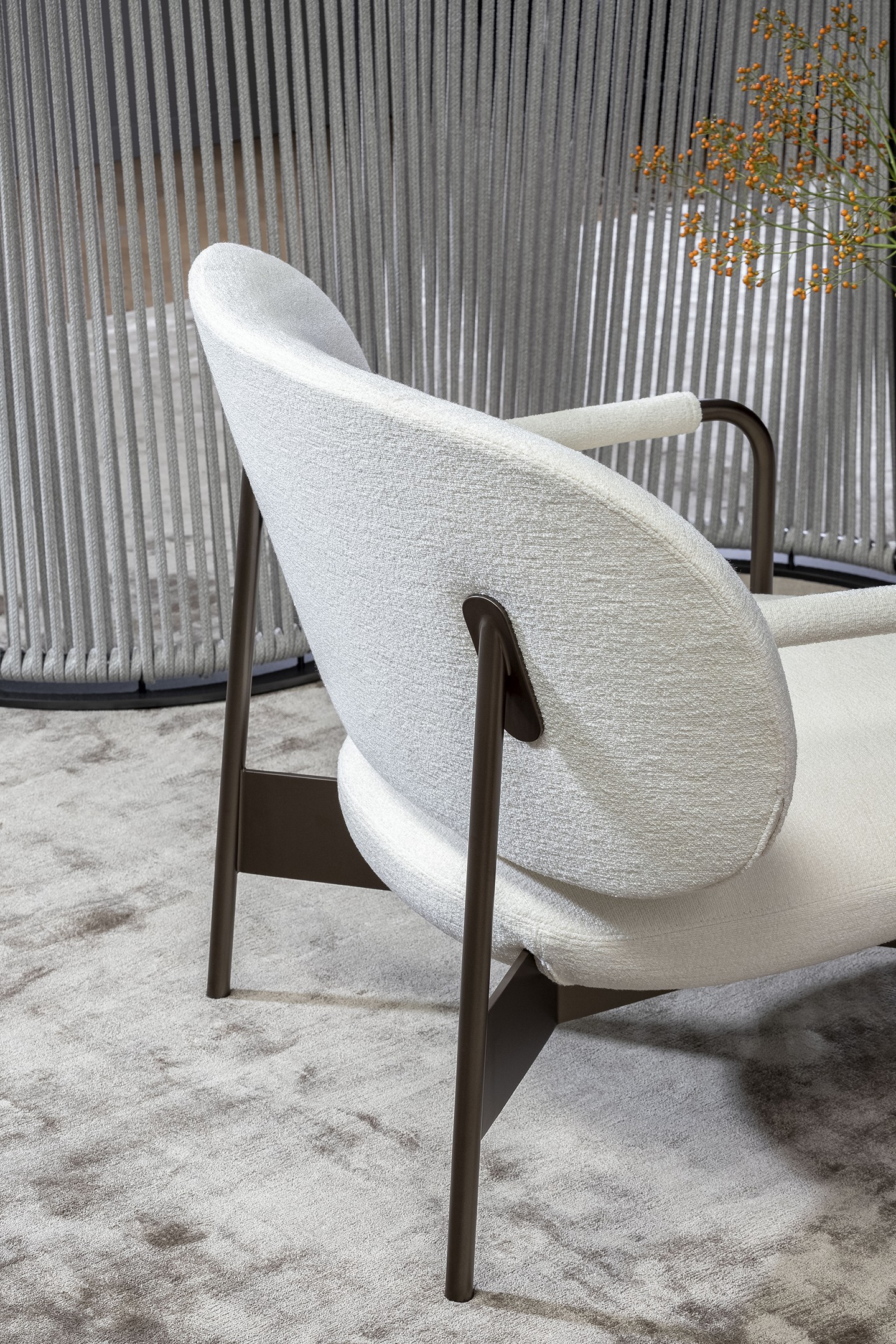 bonaldo-poltrone-crossloungechair-gallery-02