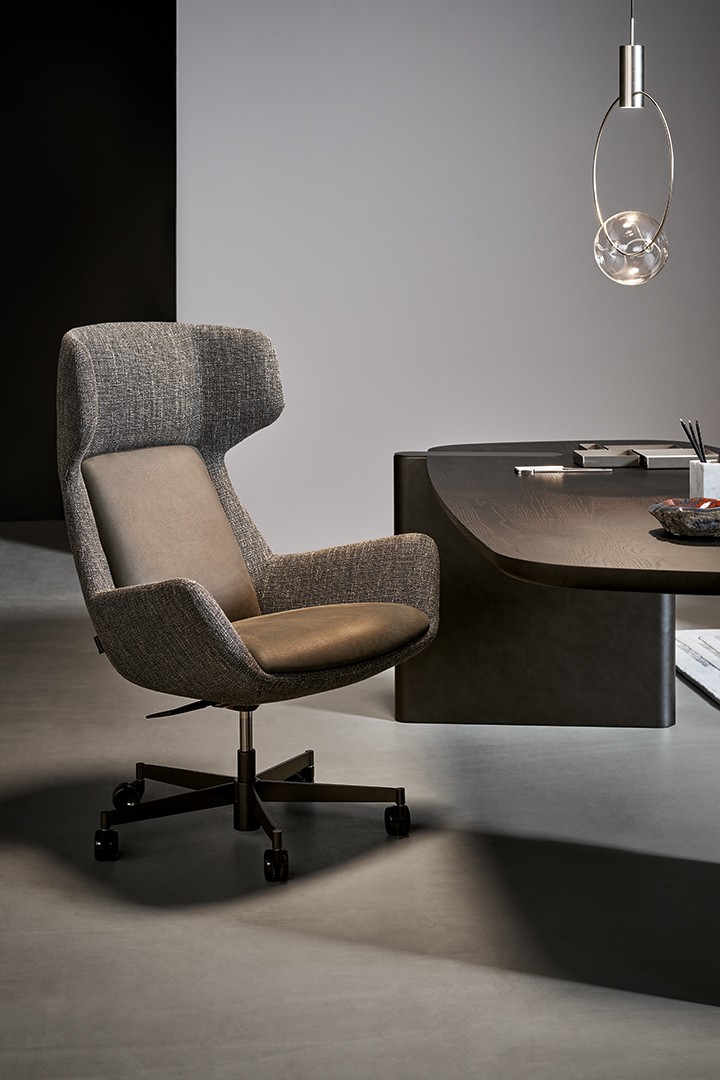 bonaldo-executive-newton-main-slider-05