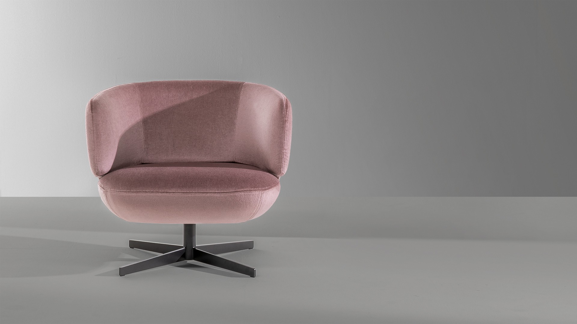 bonaldo-poltrone-doge-armchair-main-slider-05