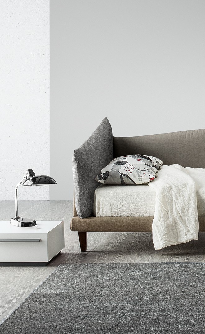 Picabia single bed