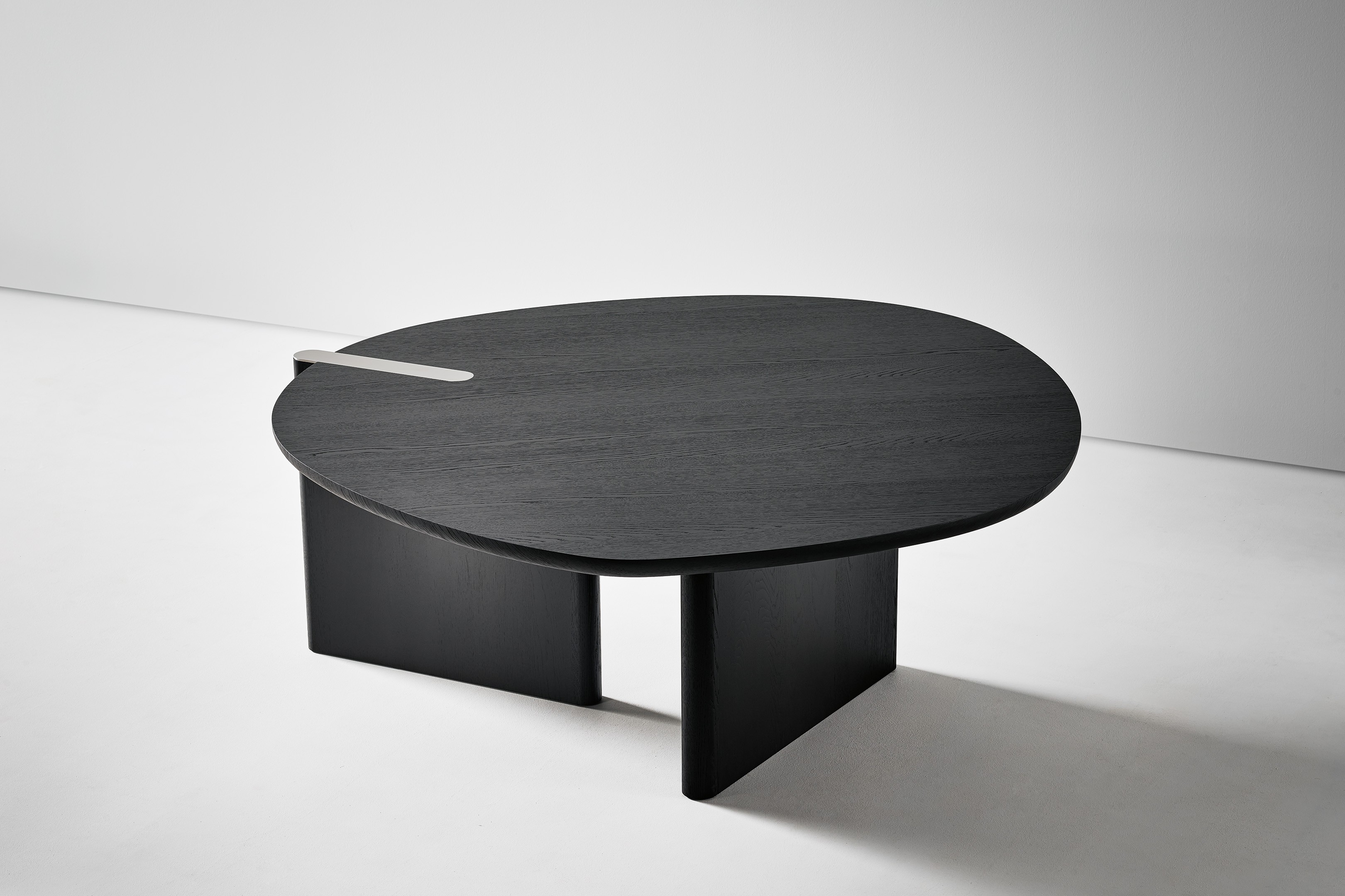 bonaldo-tavoli-flatiron-table-gallery-02