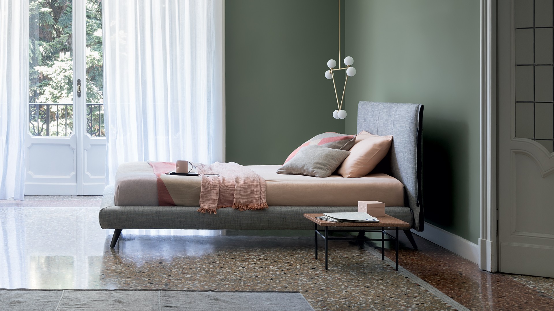 bonaldo-letti-singoli-cuff-main-slider-02-4.jpg