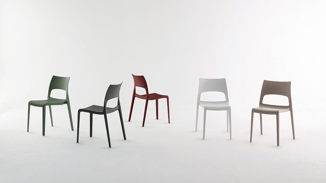 bonaldo-sedie-in-plastica-idole-gallery-03