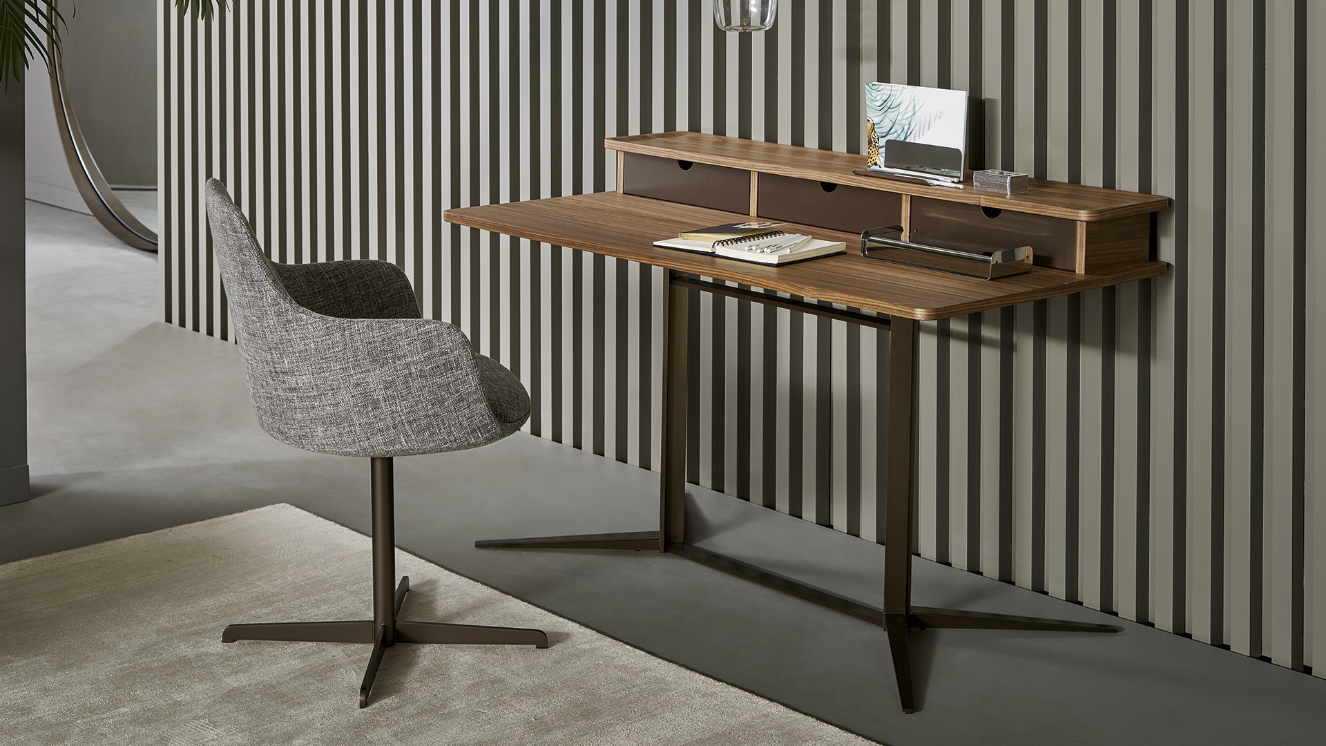 bonaldo-complementi-vanity-nelson-main-slider