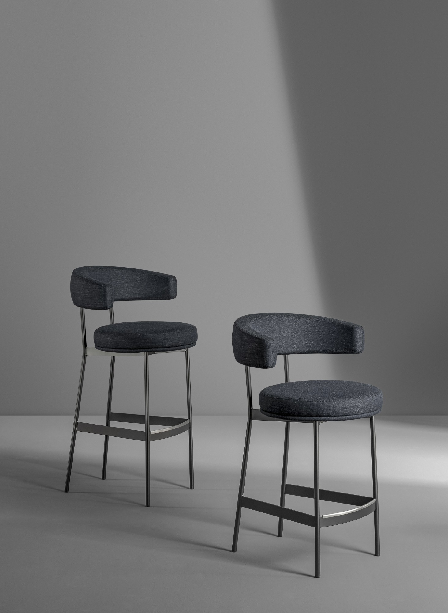 bonaldo-sedie-neuilly-too-main-slider-3
