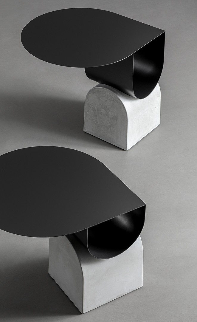 Vague coffee table