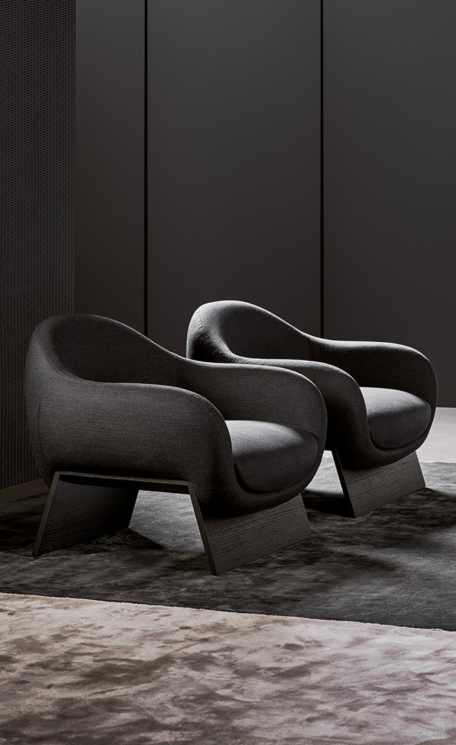 Boolean armchair
